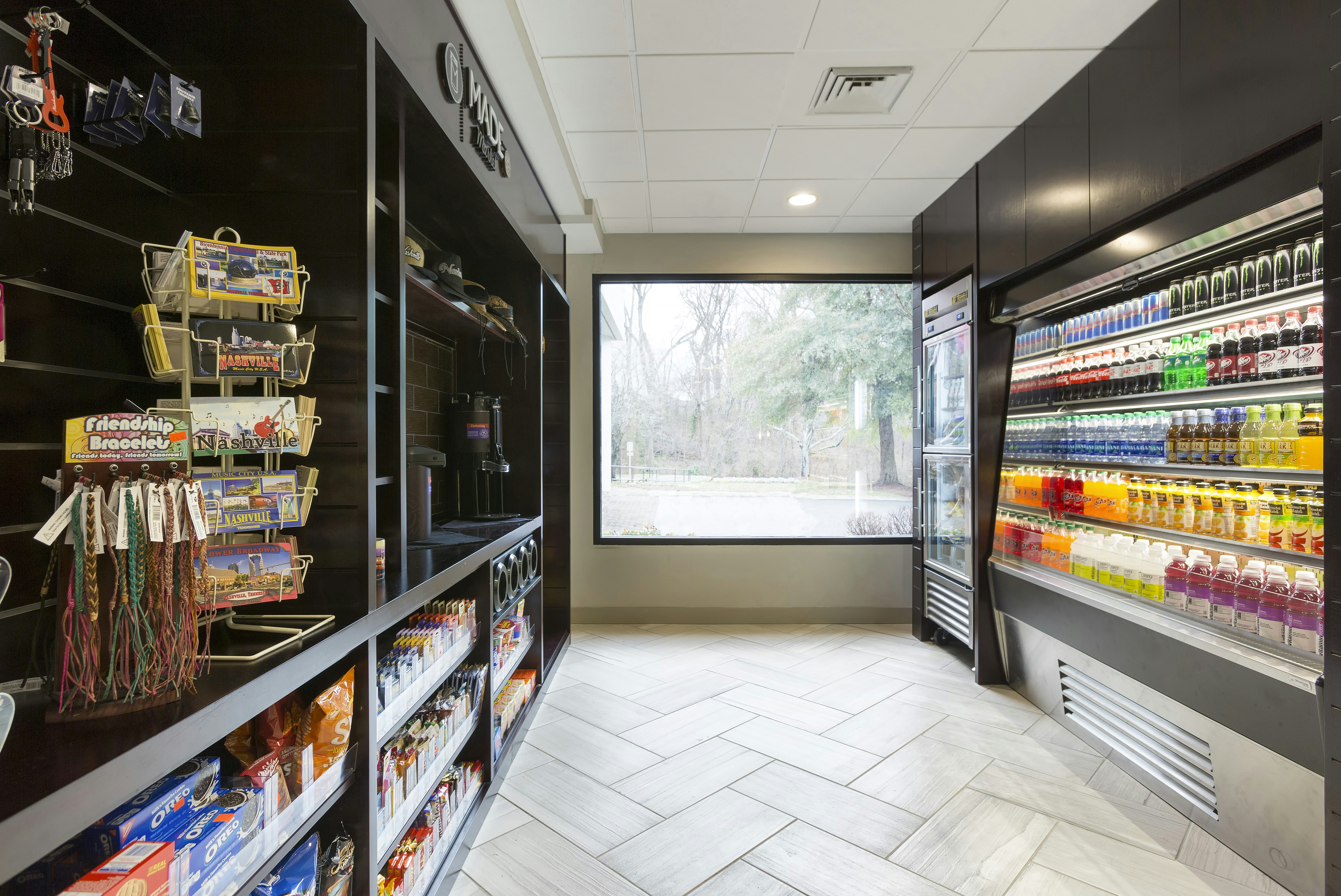 Doubletree Suites By Hilton Nashville Airport 25/55