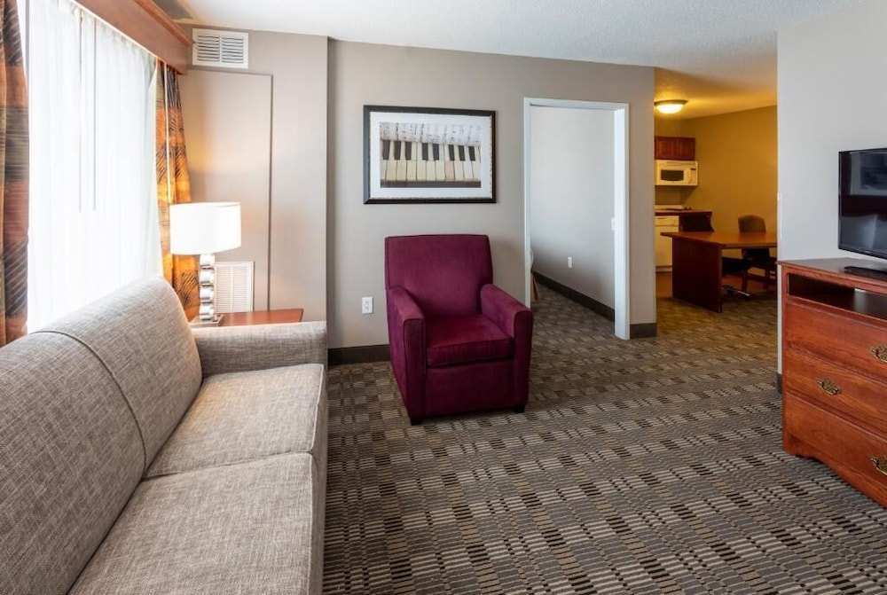 Grandstay Residential Suites Ames 30/52