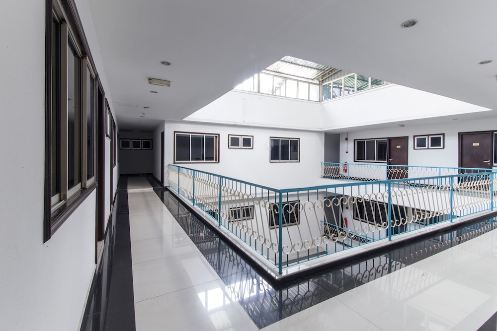Hotel Grand Mutiara 12/71