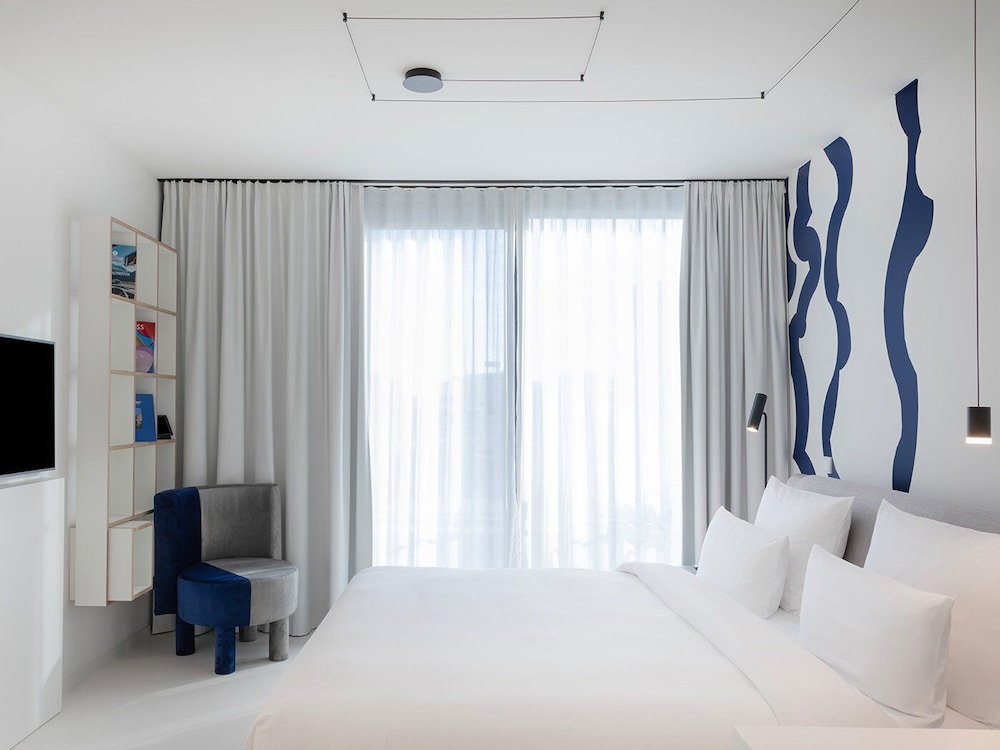 استوديو بشرفة، KPM Hotel and Residences 5/8