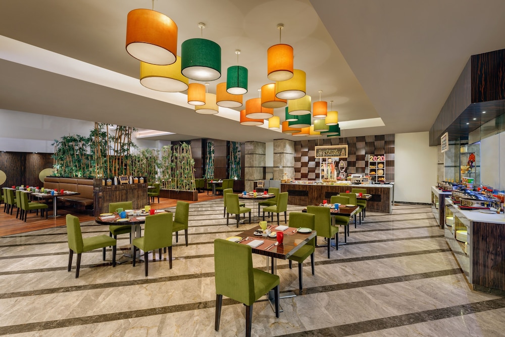 DoubleTree by Hilton Hotel Gurgaon New Delhi NCR 27/45