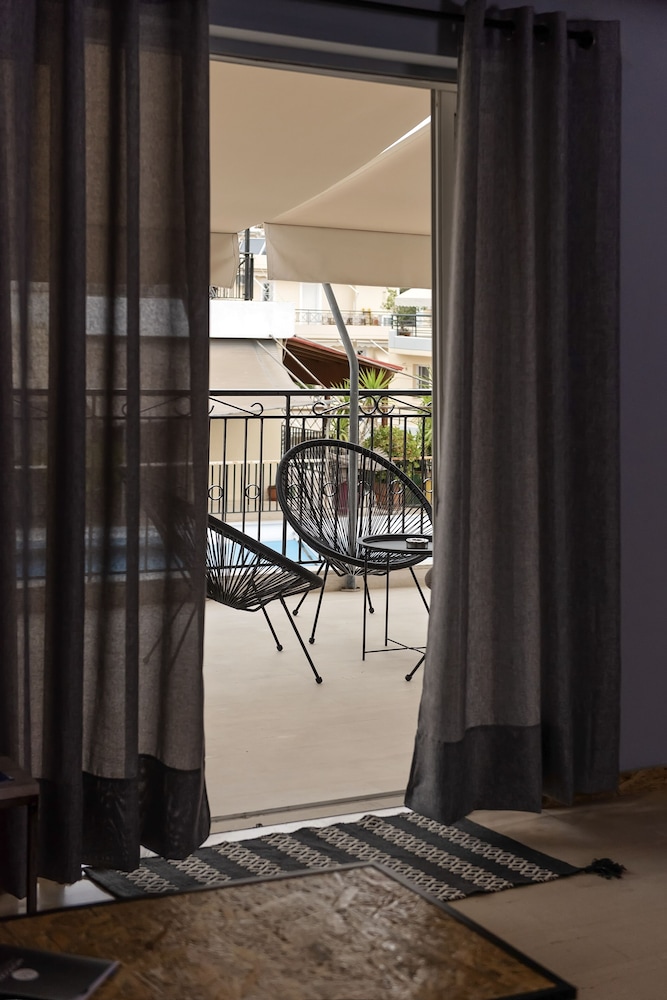 Piraeus Premium Suites 46/50
