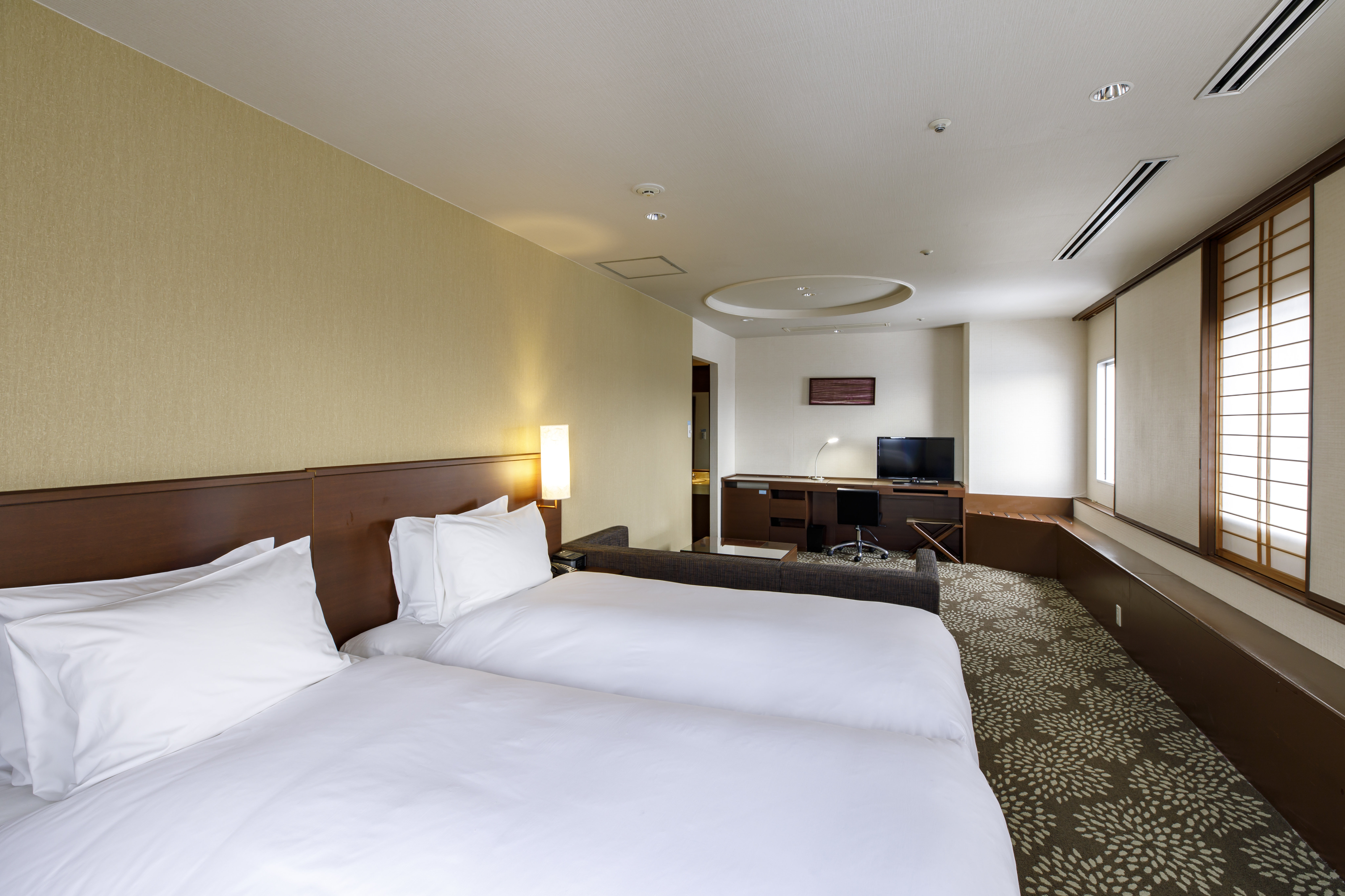 Suite, Twin Beds, Castle View