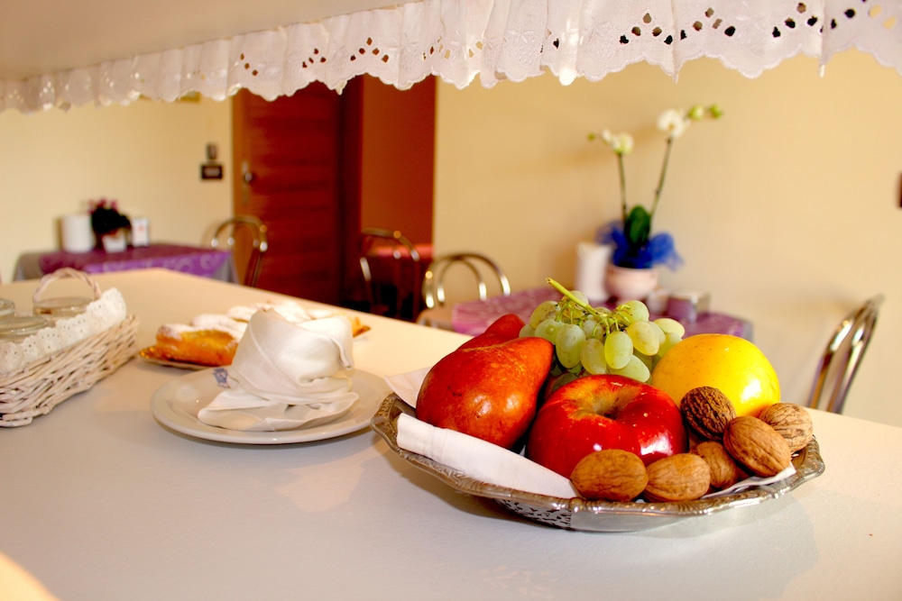 Bed&amp;Breakfast EREMES 30/50
