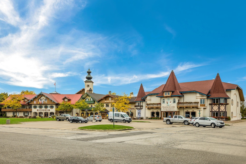 Bavarian Inn Lodge 2/64