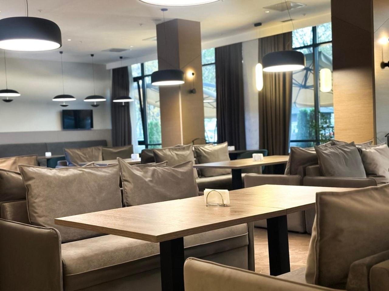 Raavah Aparthotel Almaty 41/59