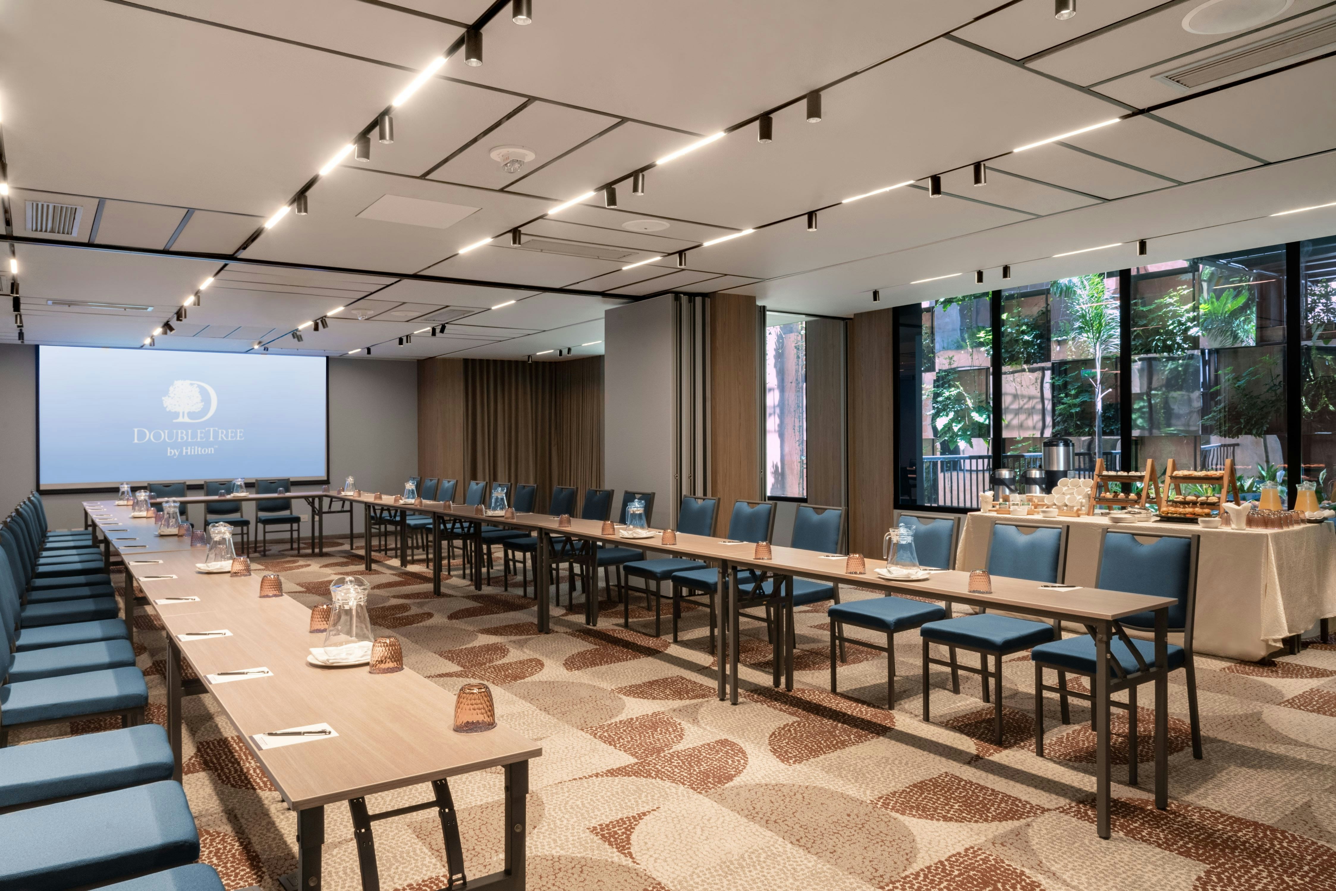DoubleTree by Hilton Lima San Isidro 46/50