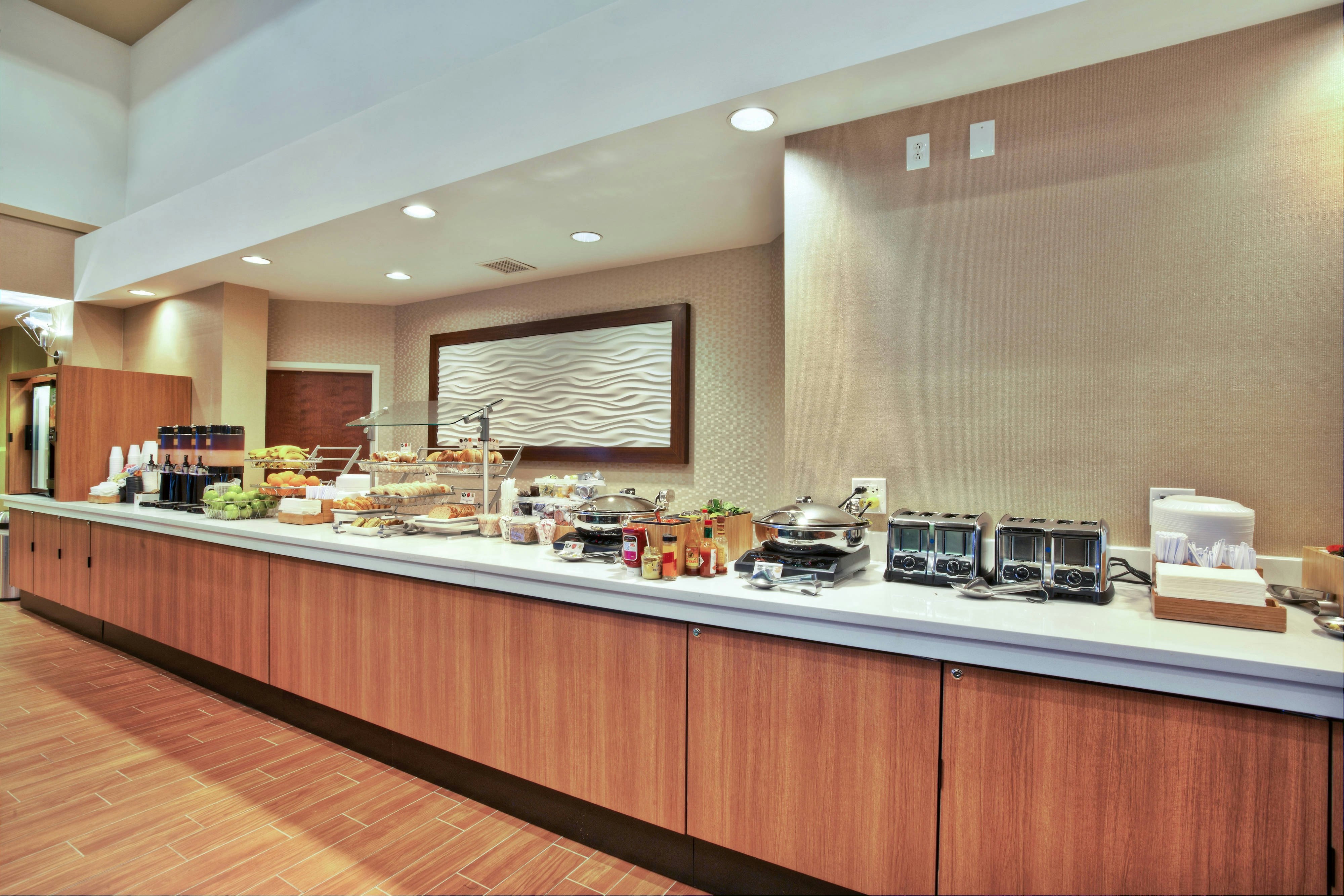 Springhill Suites By Marriott Naperville Warrenville 5/44
