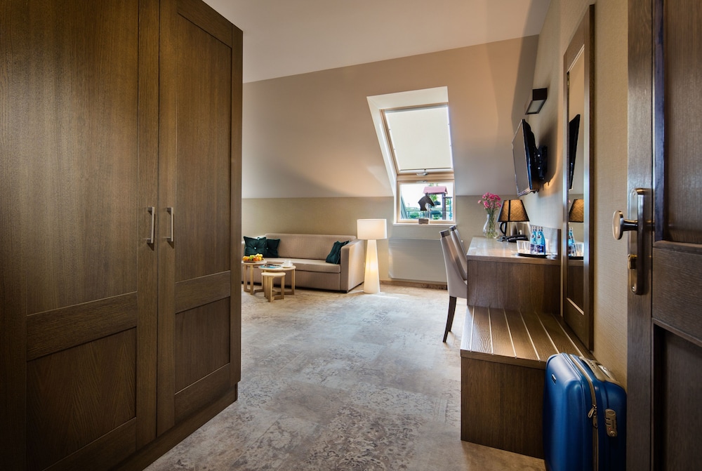 Residence Szary 24/71