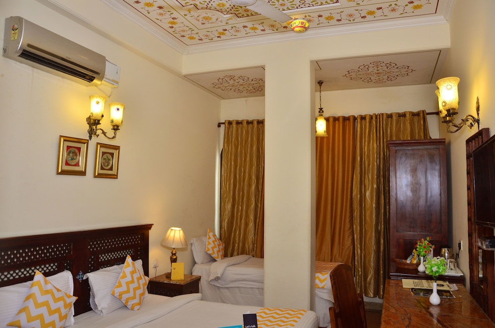 Rajputana Haveli 13/26