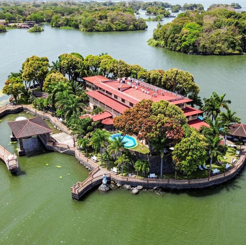 Hotel El Reith Lake Granada Nicaragua 47/50