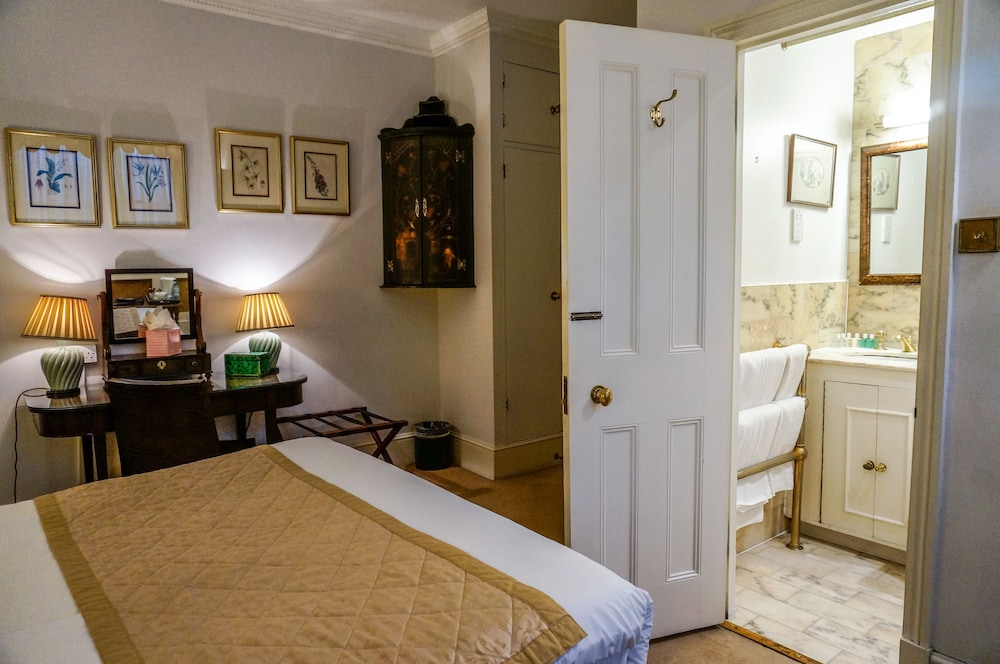 Abbey Court Hotel Notting Hill 25/50
