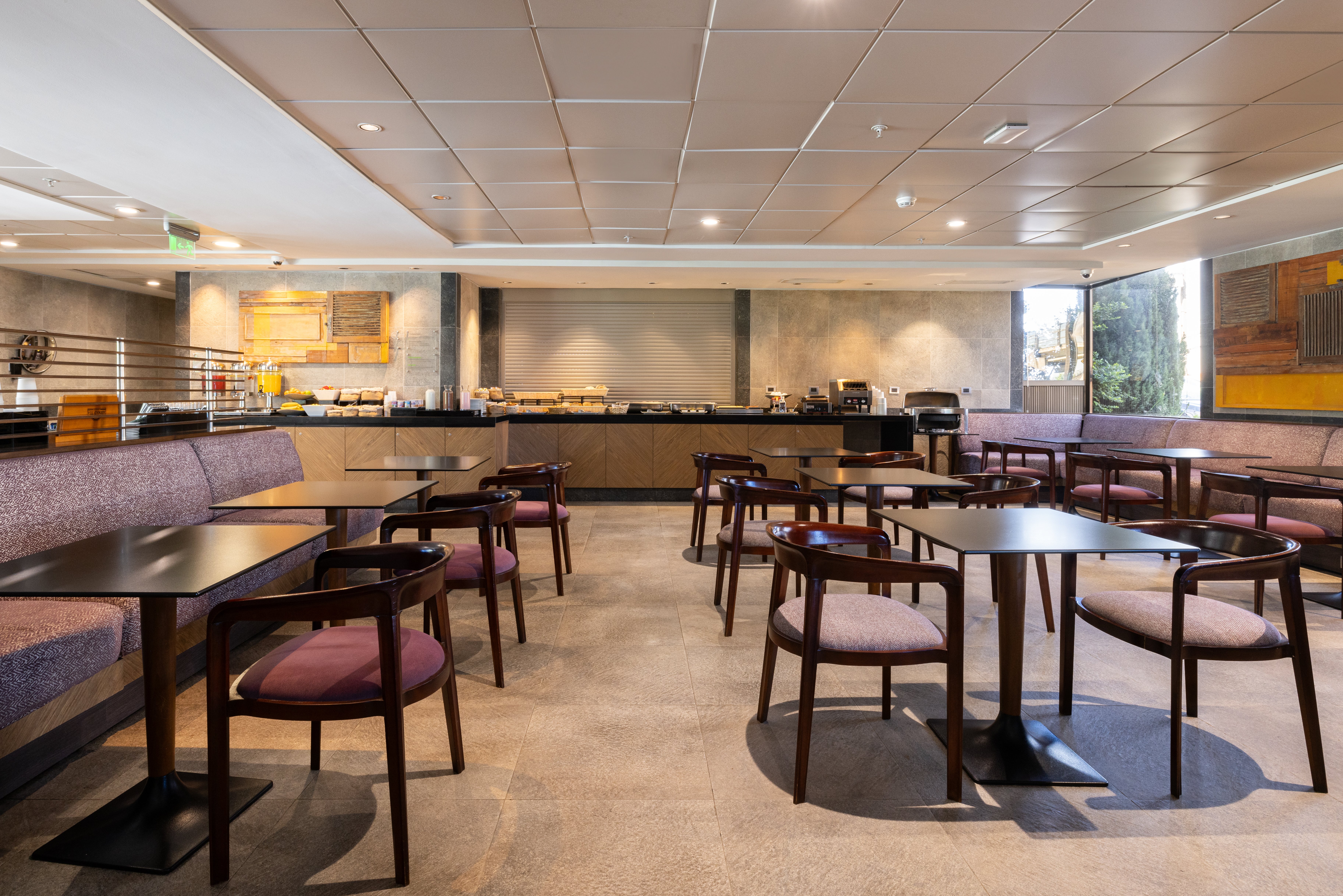 HOLIDAY INN EXPRESS CONCEPCION 55/74