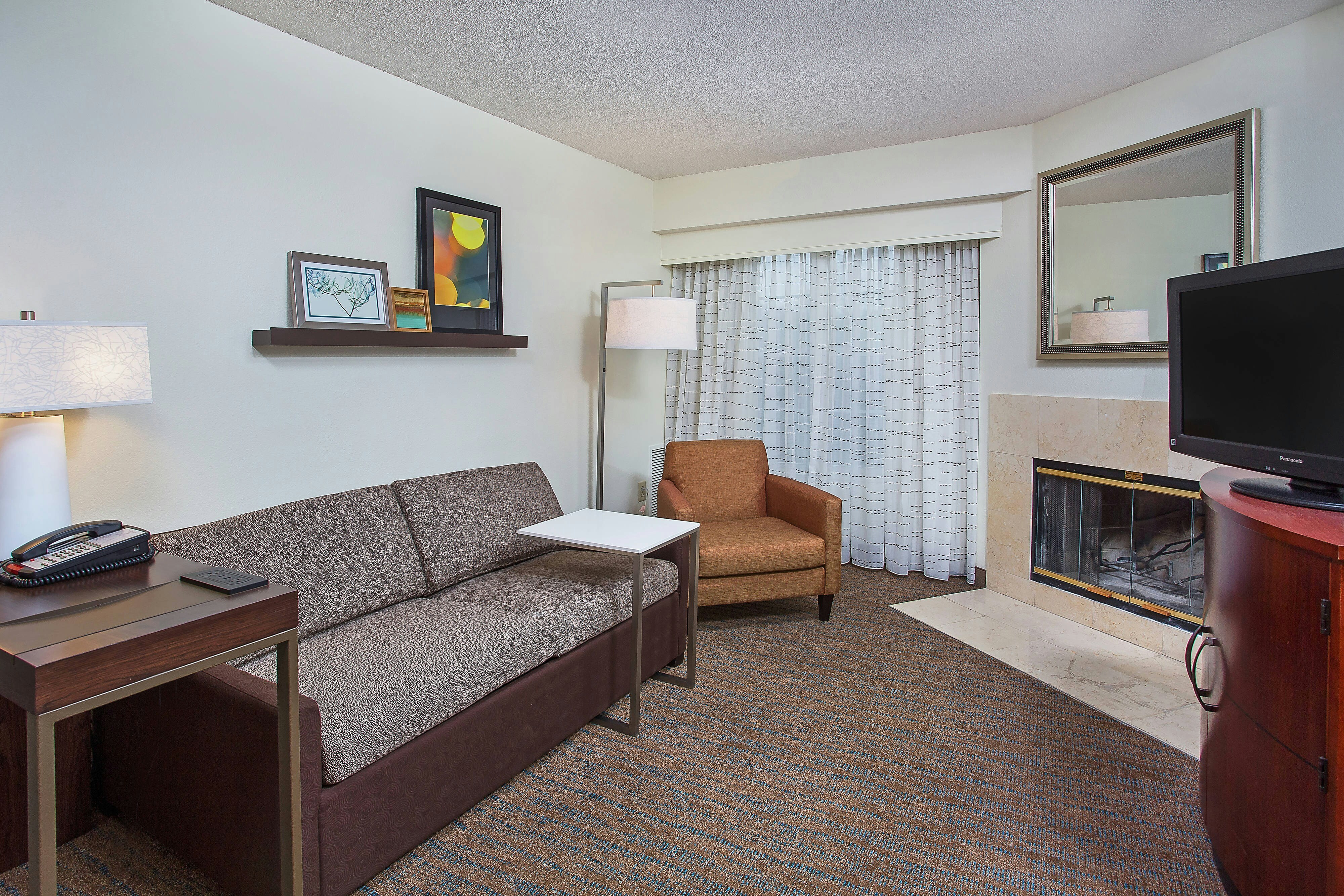 Residence Inn By Marriott Knoxville Cedar Bluff 4/10