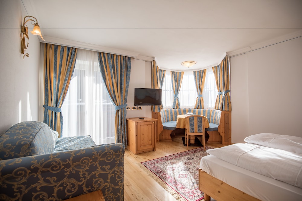 Hotel Chalet all Imperatore 12/64