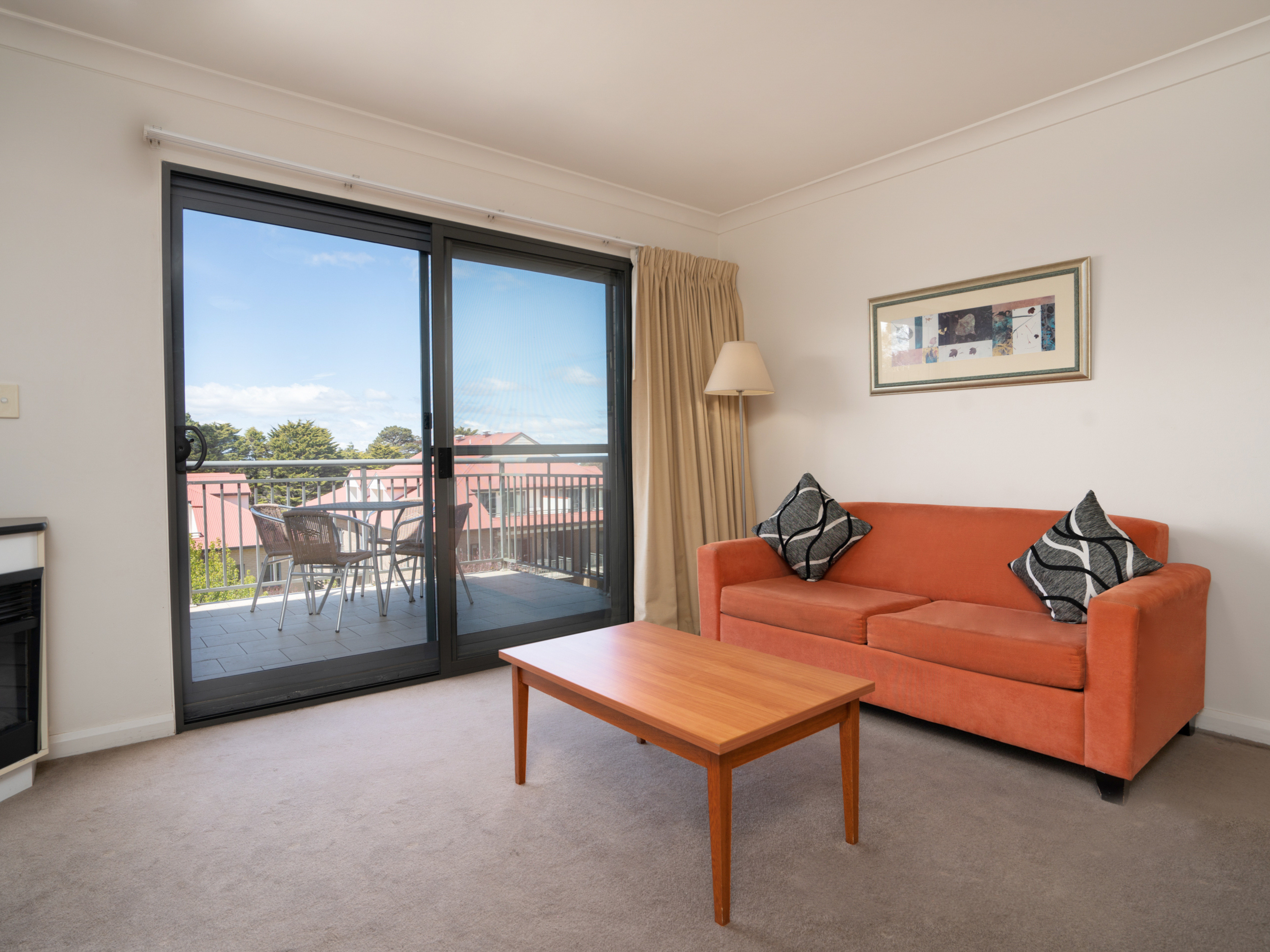 Leisure Inn Spires 27/50