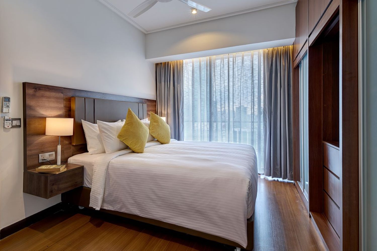 2 BEDROOMS, PREMIER, APARTMENT