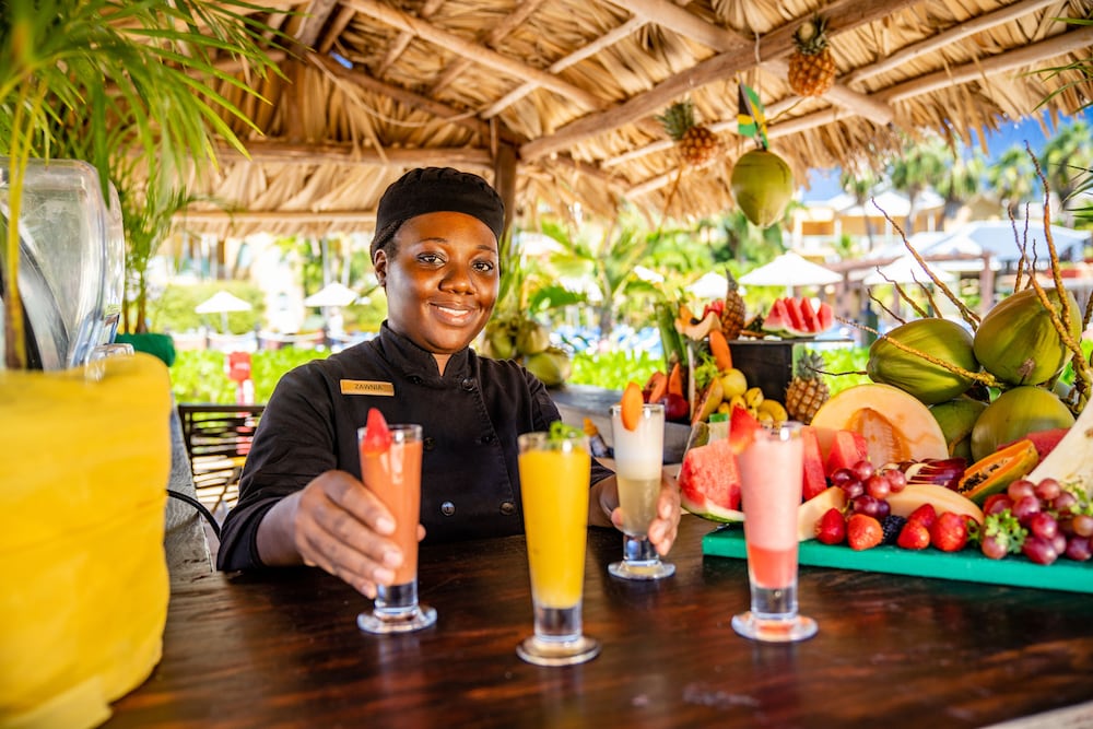 Jewel Paradise Cove Beach Resort and Spa All Inclusive - Adults Only 10/50