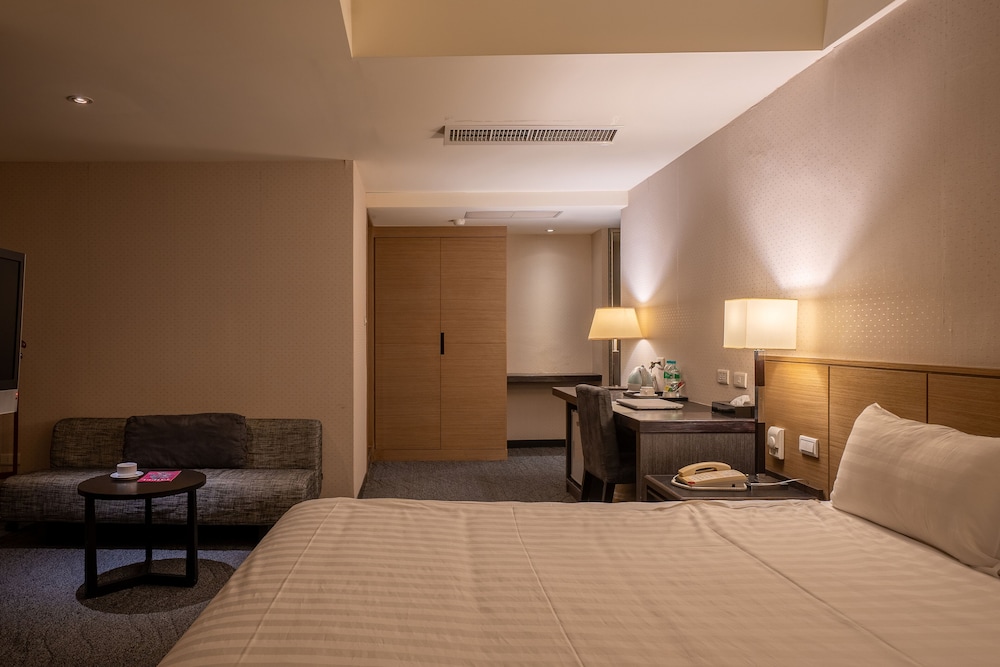 غرفة تنفيذية بسرير كوين، Guide Hotel Taipei Chongqing 6/10