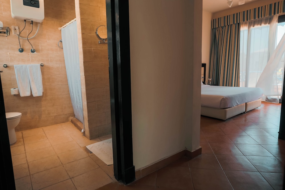 Cancun Sokhna Resort and Villas 40/72