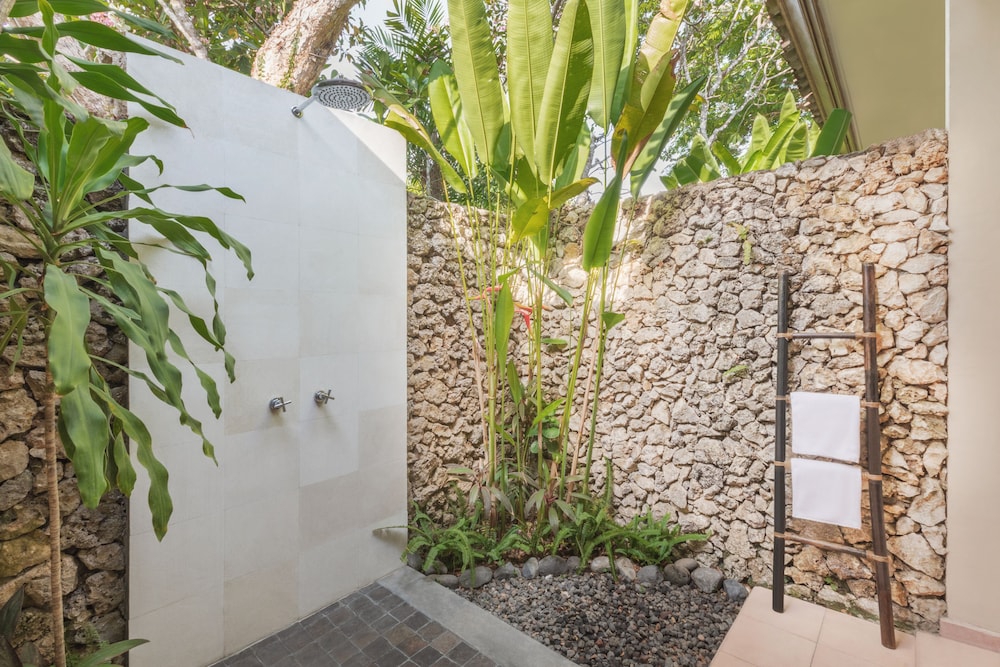 The Pavilions Bali 59/69
