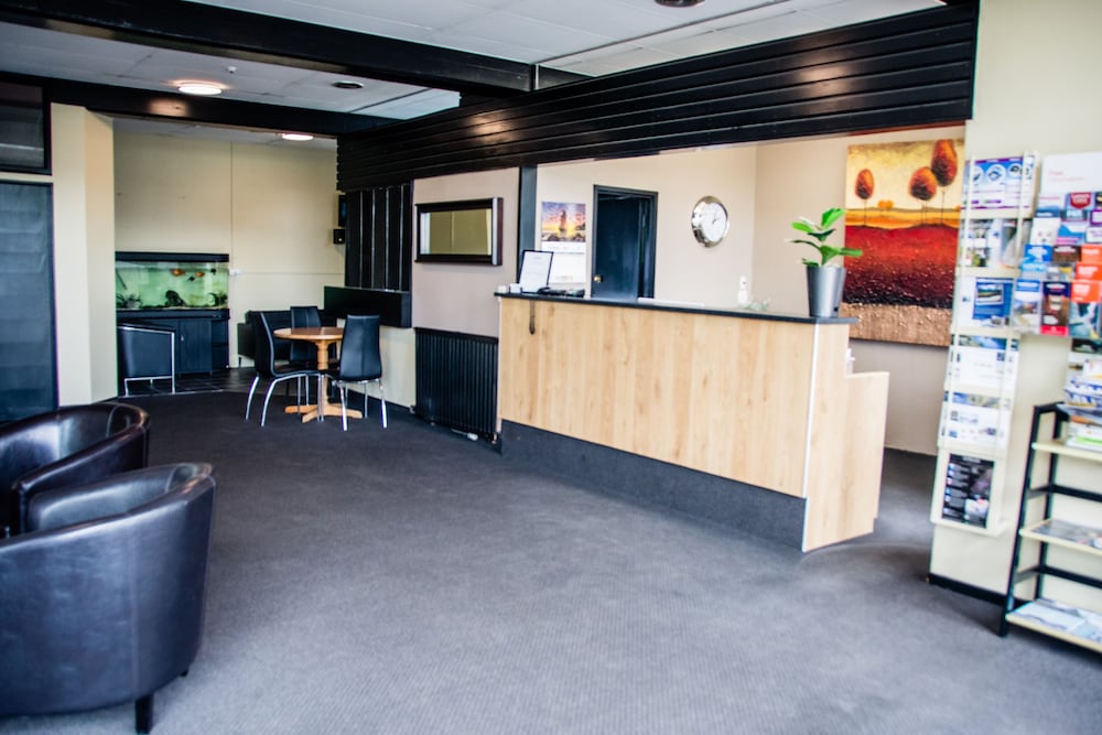Fiordland Hotel Motel 6/54