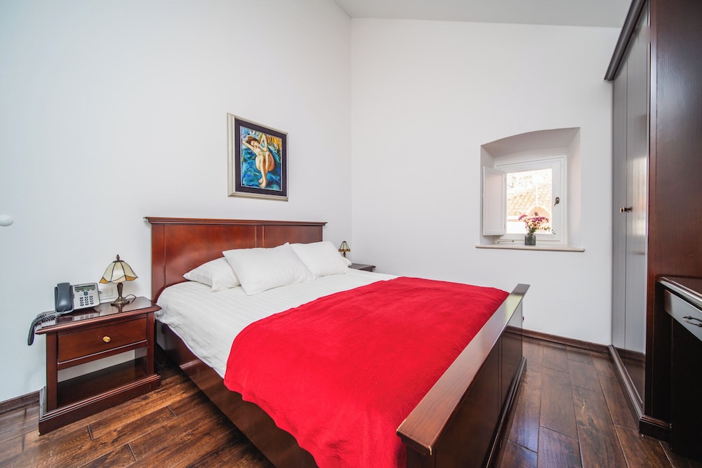 1 Bedroom, Penthouse, Double Bed, Sofa