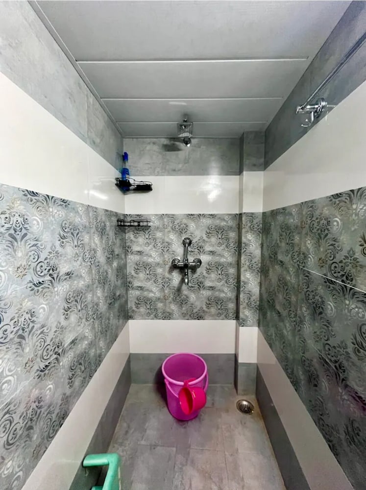 Trilok Residency 23/50
