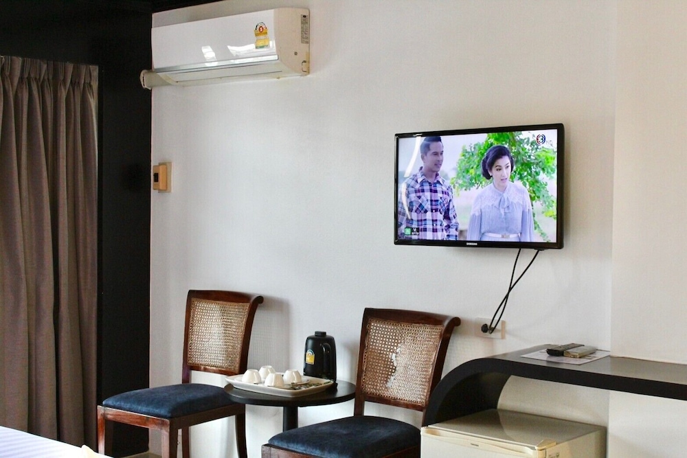S2 Hotel 55/68