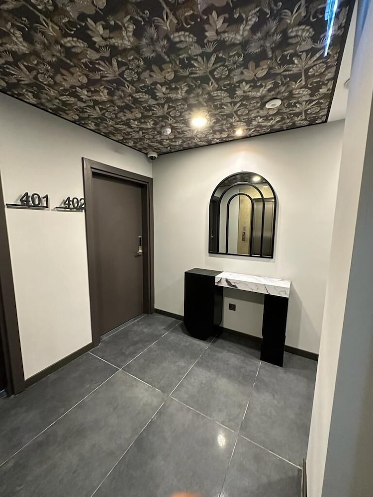 Second Suit Hotel Bakirkoy 27/31