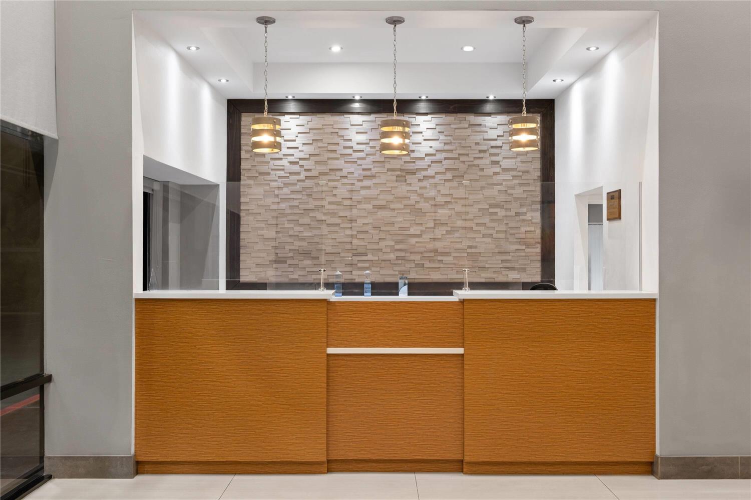 Travelodge Inn & Suites by Wyndham Anaheim on Disneyland Dr 9/31