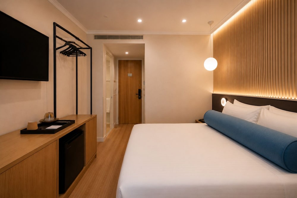 STANDARD, DOUBLE BED