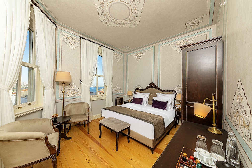 PANORAMIC, SUITE, SEA VIEW