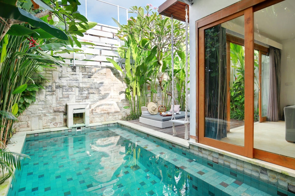The Jimbaran Beach Villa by Ini Vie Hospitality 21/50