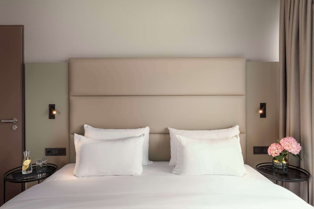 Hotel NH Berlin Kurfurstendamm 18/50