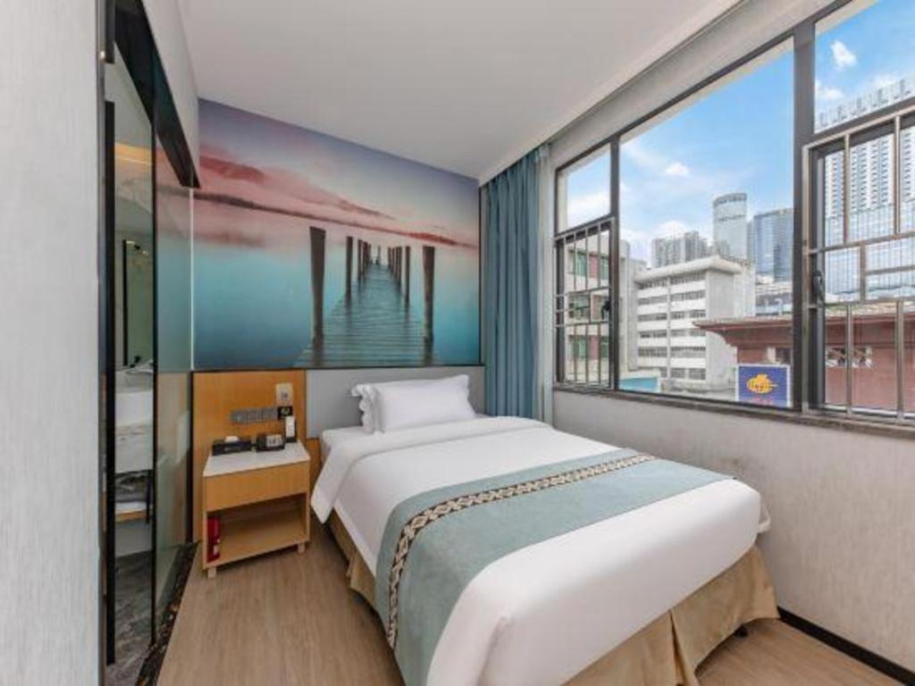 Zhen Xing Hotel 24/51