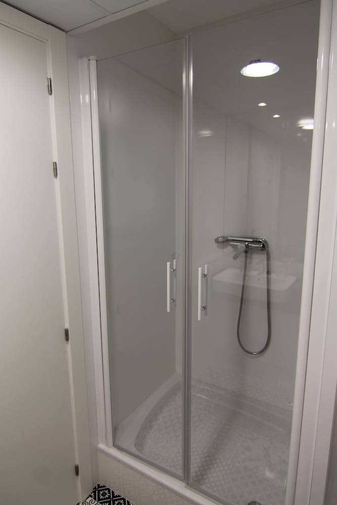 Hostal Aslyp 114 11/51