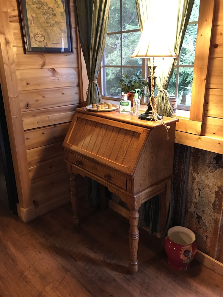 Nacoochee Valley Rentals 20/50