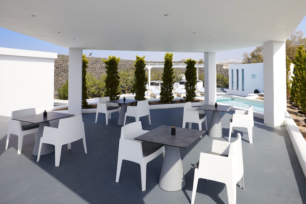 Santorini Princess Presidential Suites 38/50