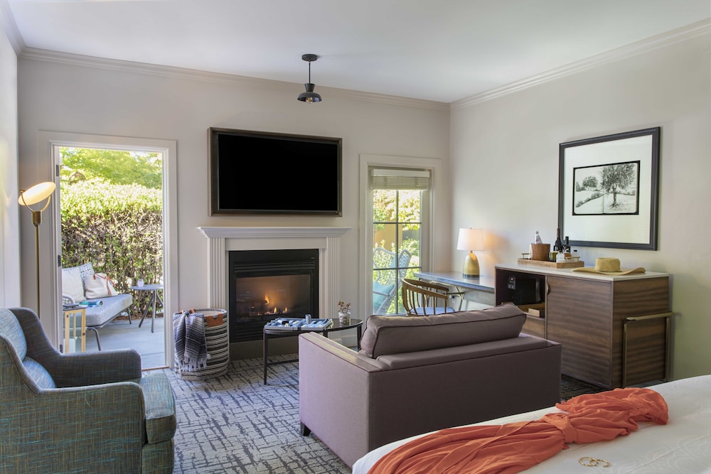 The Lodge at Sonoma Resort, Autograph Collection 36/72