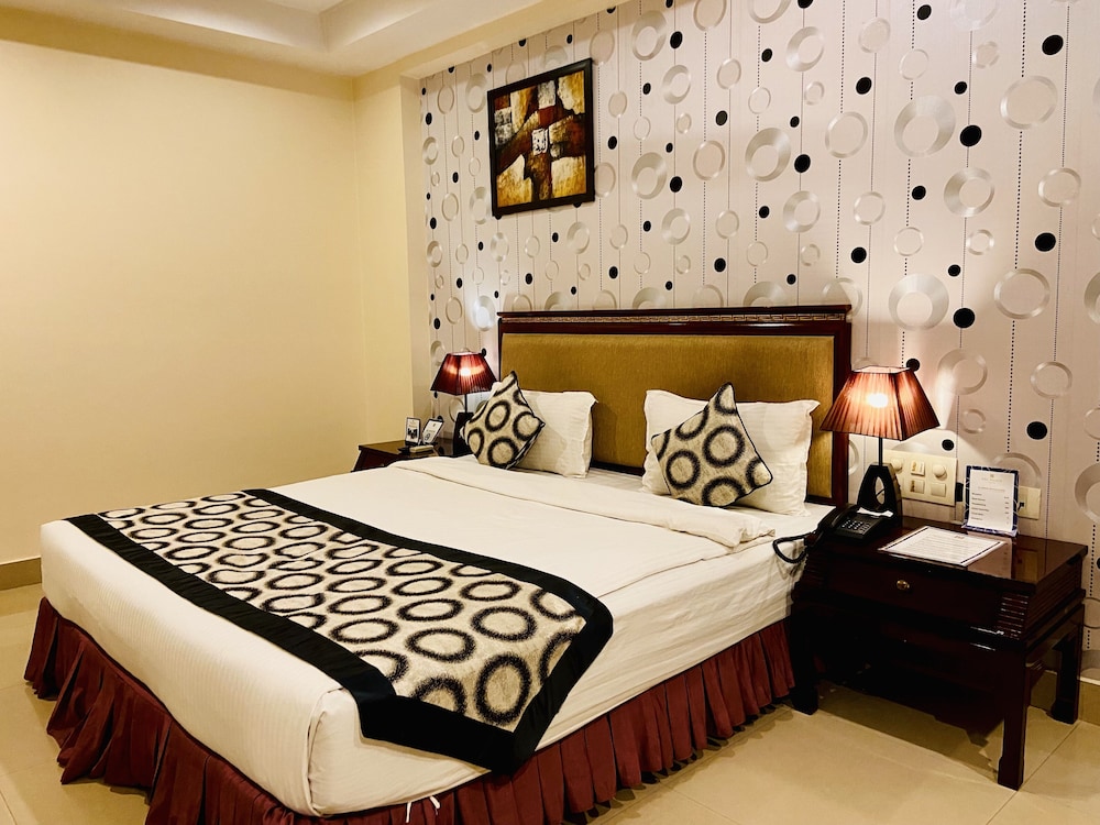 HOTEL KRC PALACE 13/37