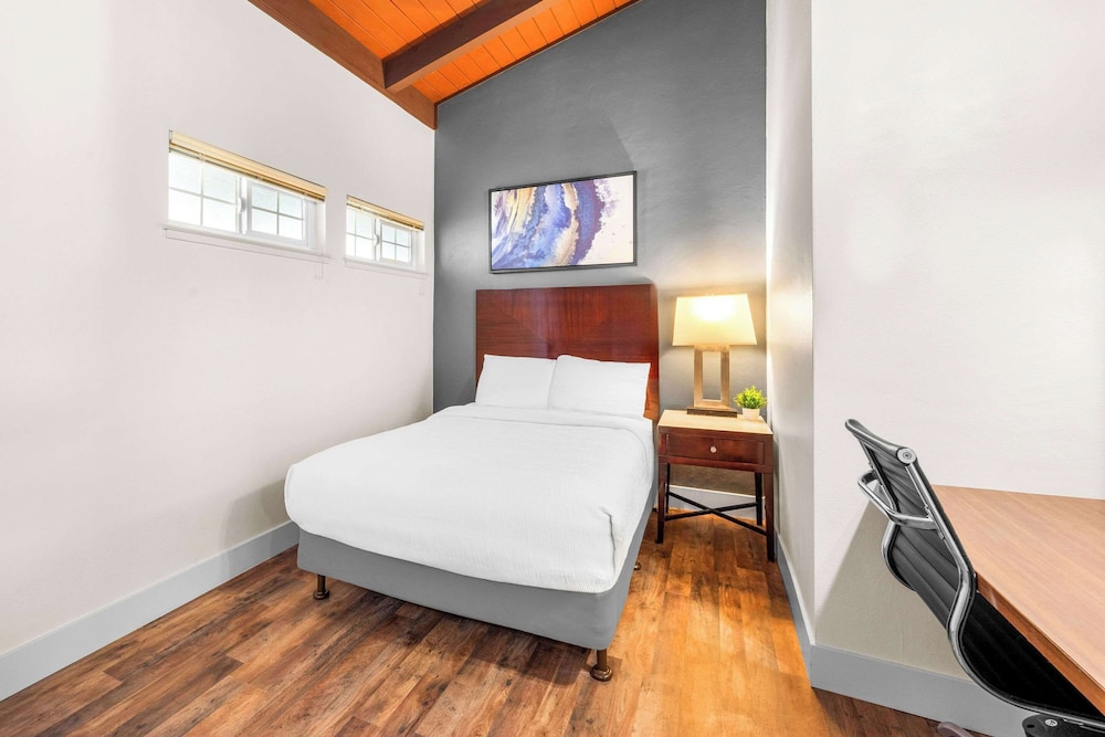 Quality Inn and Suites Jackson CA 12/45