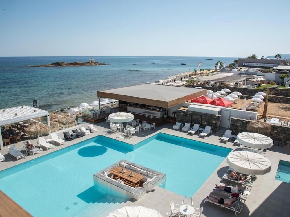 Enorme Ammos Beach 44/55