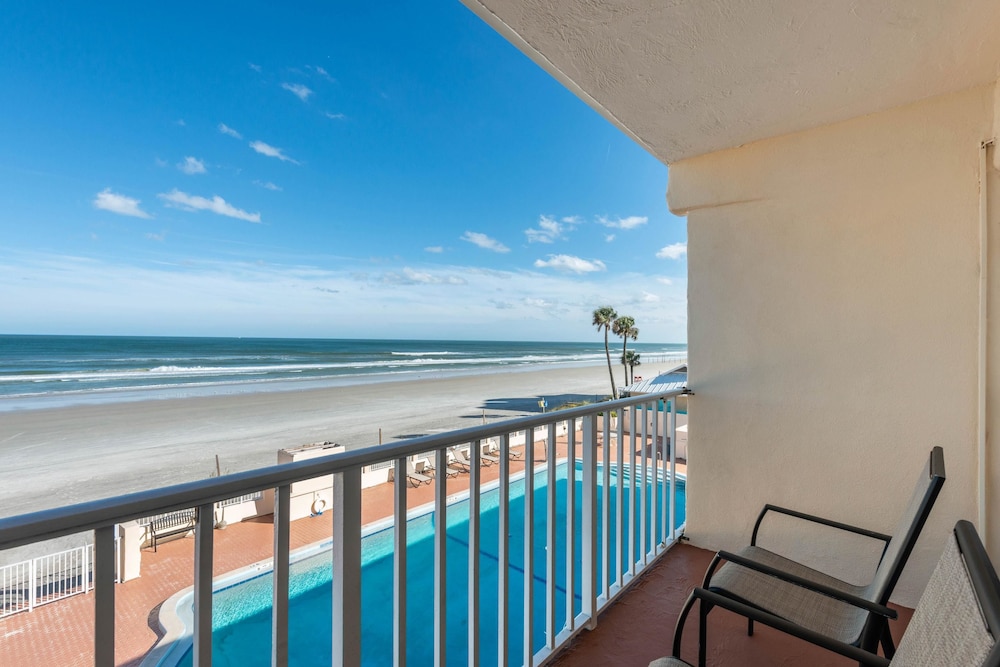 Quality Inn Daytona Beach Oceanfront 20/30