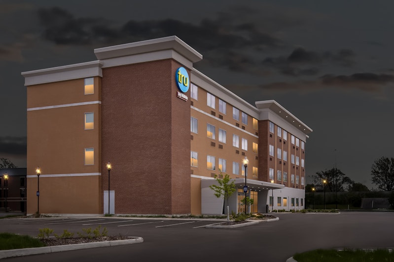 Tru by Hilton Middleburg Heights Cleveland Airport 4/17