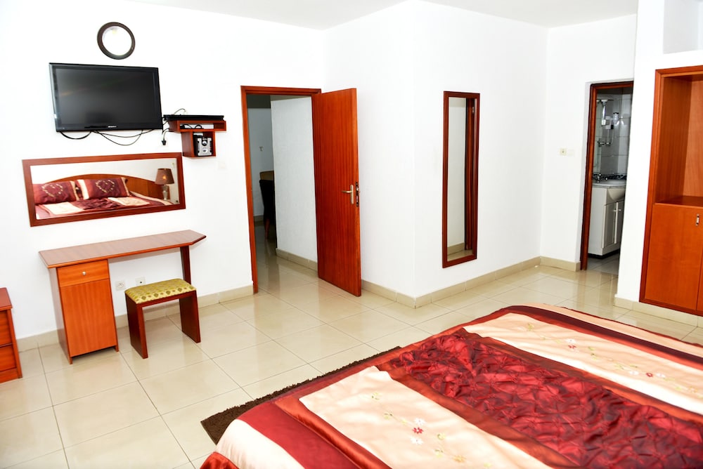 Golden Hotel & Suites 21/50