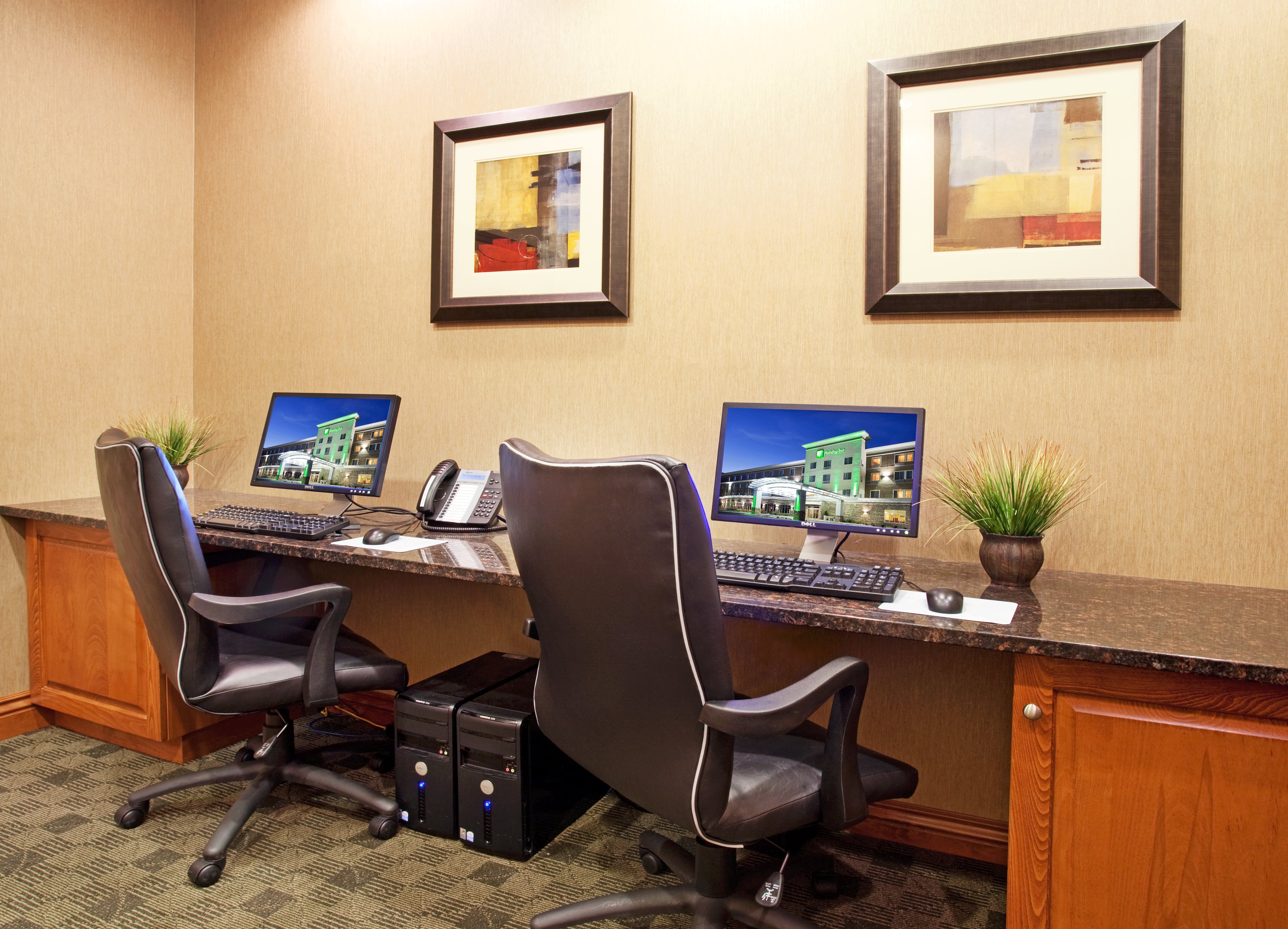 Holiday Inn Casper East - Medical Center 52/63