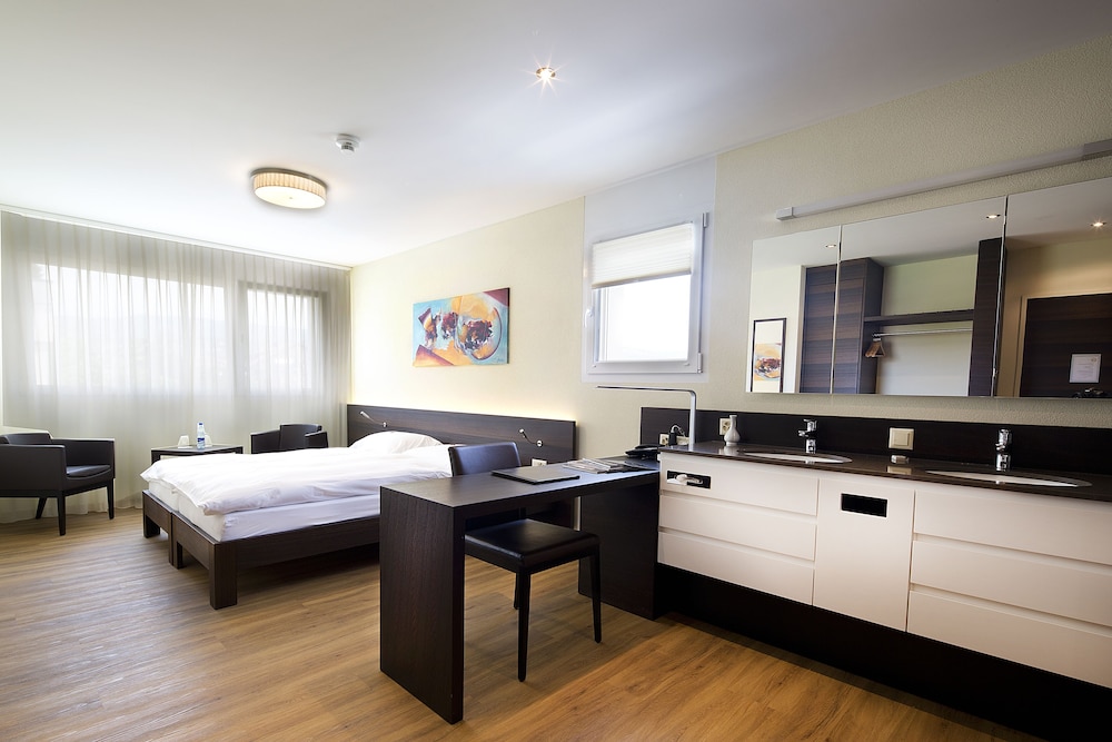 Hotel Glanis 16/50
