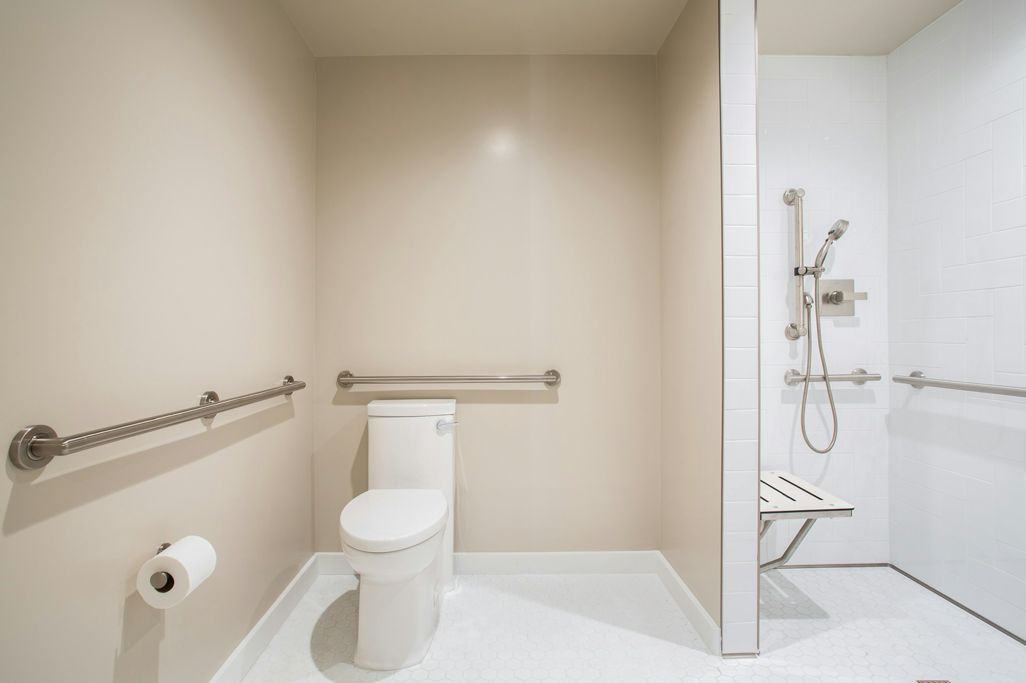 Signature, Courtyard, King Bed, Downtown View, Accessible، Paso Robles Inn 2/2
