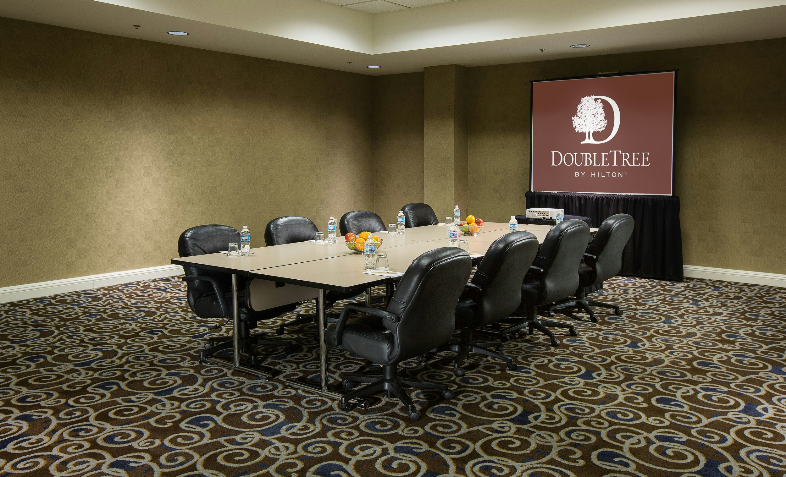 Doubletree Hotel Chicago O Hare Airport Rosemont 84/85